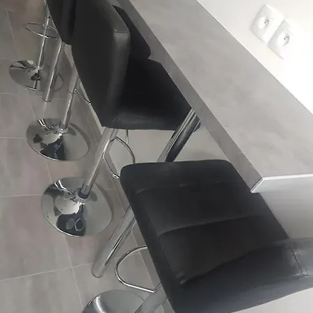 Shiny Logement Entier Compiègne