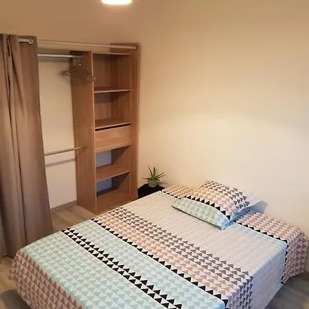 Shiny Logement Entier Apartman Compiègne